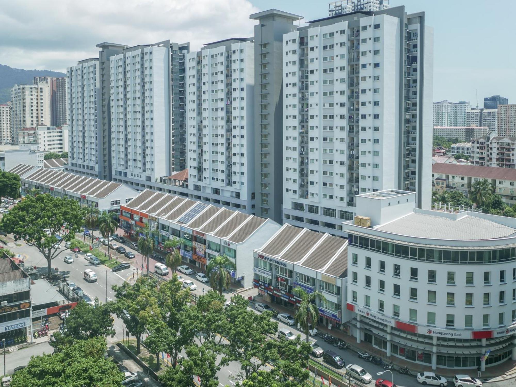 Penang Straits Garden Condominium Georgetown Exterior photo